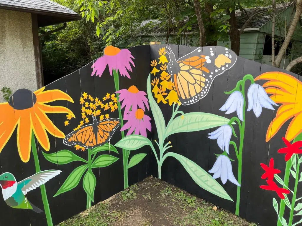 Fence Mural Close